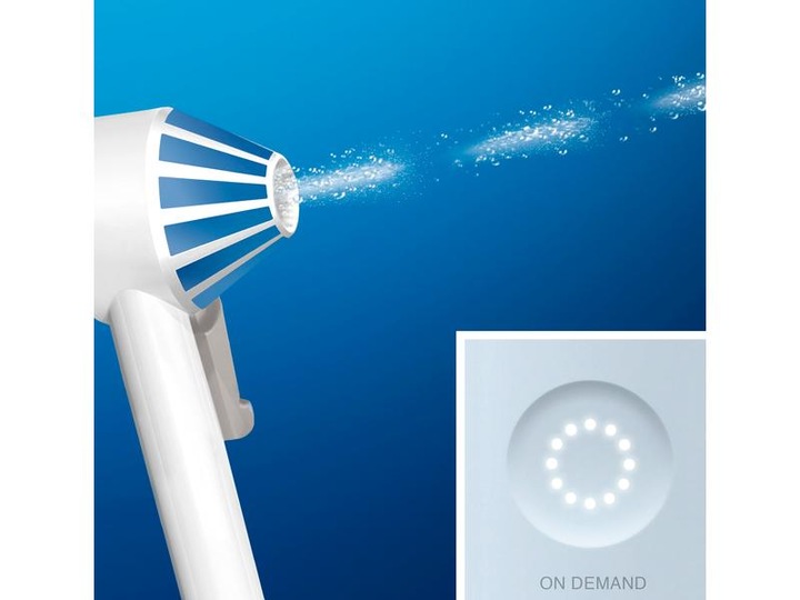 Actual product image Oral-B AquaCare 4