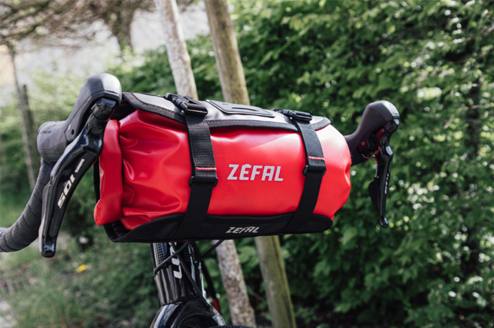 Actual product image Zefal Handlebar bag Z ADVENTURE F5 380x150x150 mm 5 l 320 g (5 l, Handlebar bag)