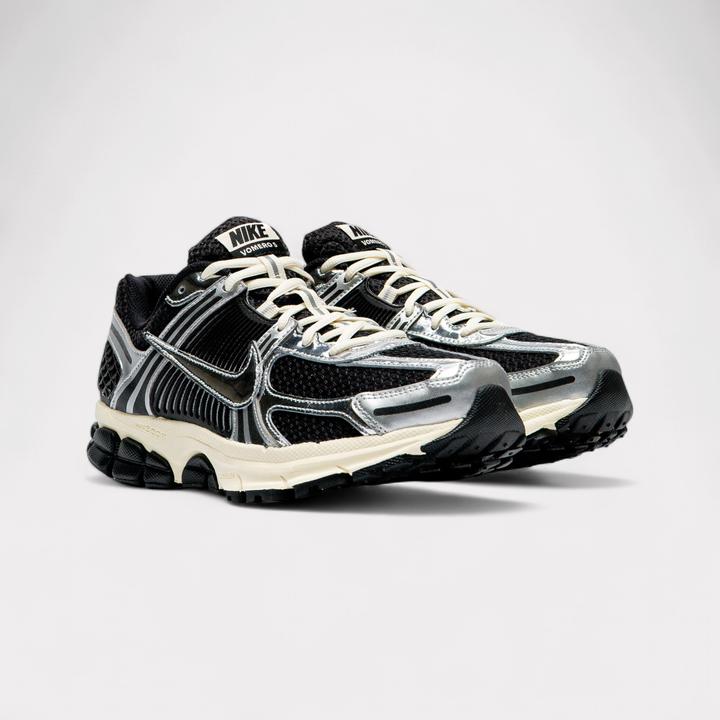 Image du produit Nike Zoom Vomero 5 (41)