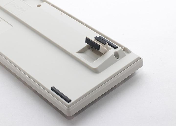 Actual product image Ducky Origin Vintage Gaming Keyboard, Cherry MX-Speed-Silver (US) (US, Cable)