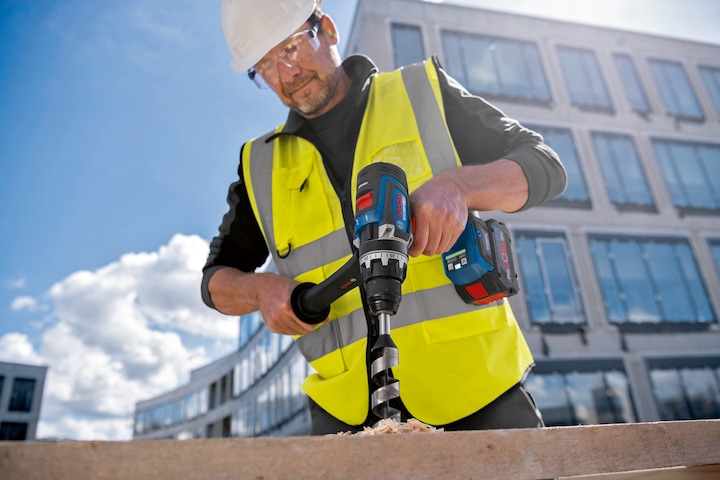 Produktbild Bosch Professional GSR 18V-150 C (Akkubetrieb)