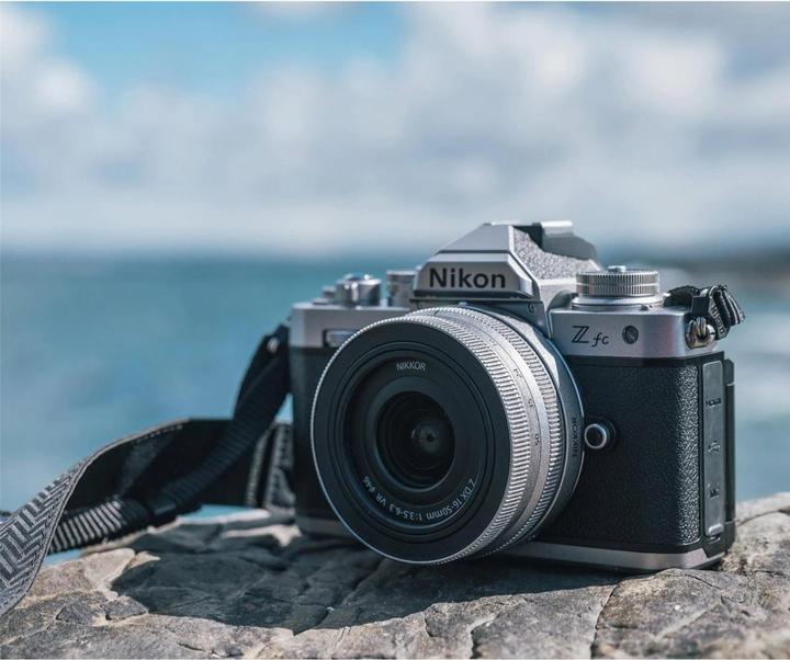 Productafbeelding Nikon Z fc DZ Kit (16-50 VR DX SE + 50-250 VR DX) (16 - 50 mm, 20.90 Mpx, DX)
