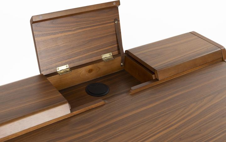 Produktbild Zuiver Desk Table Kaat Walnut (120 x 70 x 81 cm)
