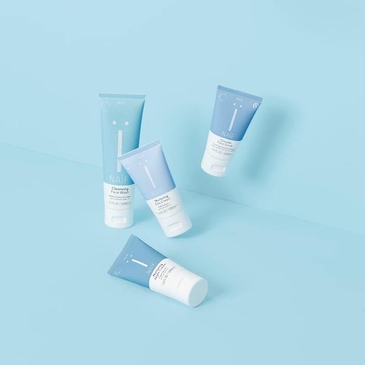 Actual product image Naïf Face (Facial cleansing wipes, 100 ml)