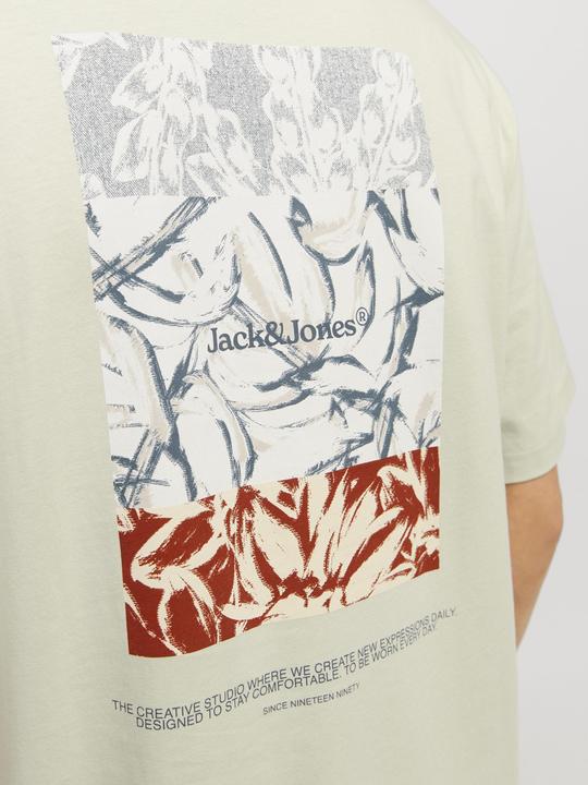 Actual product image Jack & Jones Rückenprint Rundhalsausschnitt T-shirt T-shirt (XS)
