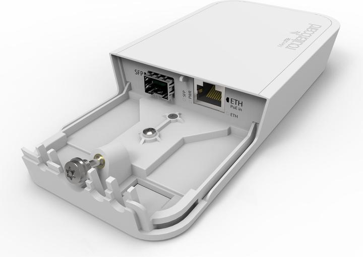 Productafbeelding MikroTik RouterBOARD FTC (Omvormer)