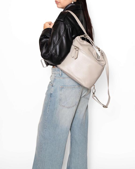 Produktbild Viola Castellani Shoulder bag convertible into a backpack (1.40 l)