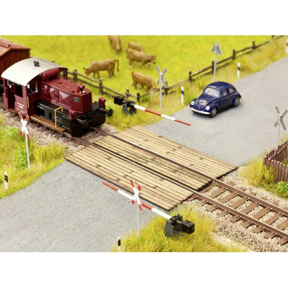 Thumbnail - Noch 14624 N Bahnübergang