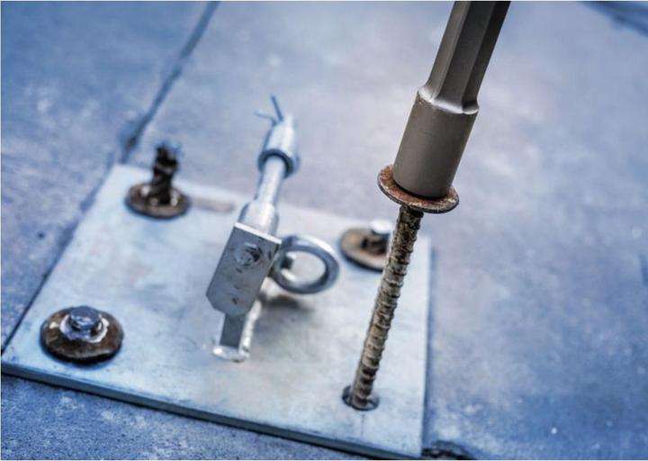 Produktbild Bosch Professional Zubehör PRO HEX 28 Einschlaghilfe für Erdspiesse, 300 mm