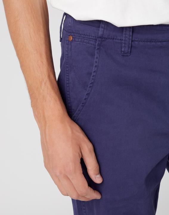 Actual product image Wrangler Casey Jones Chino (34)