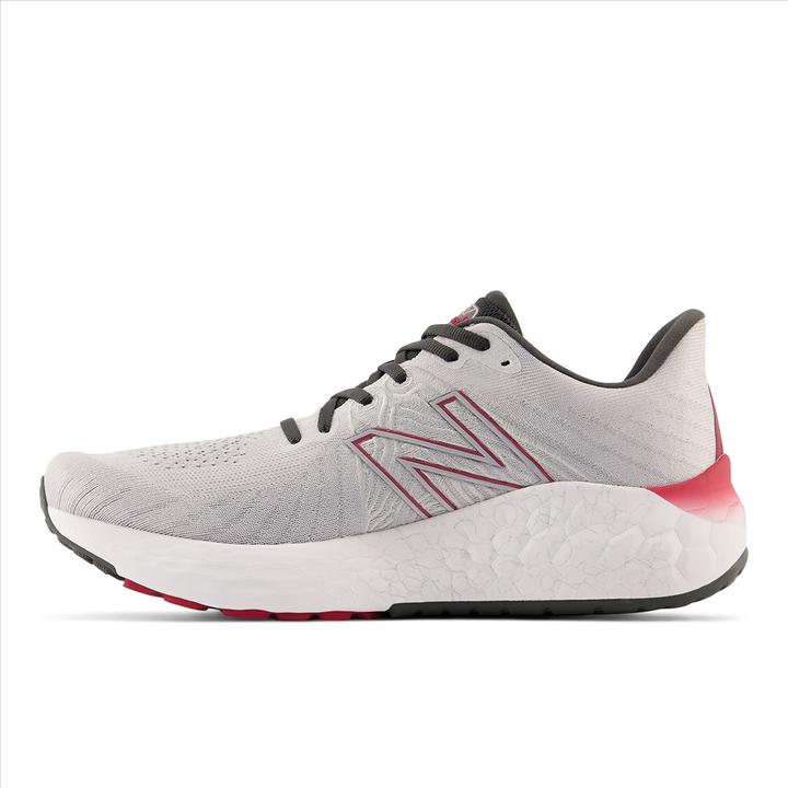 Produktbild New Balance MVNGOCB5 Fresh Foam X Vongo v5 (42.5)