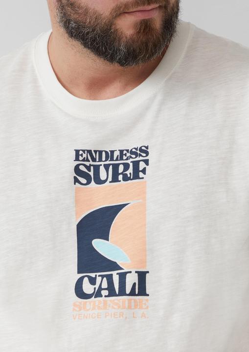 Actual product image S.Oliver T-Shirt Baumwoll-T-Shirt mit Frontprint und Flammgarnstruktur (4XL)