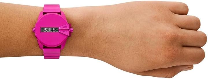 Actual product image Diesel Herrenuhr BABY CHIEF (Digital watch, 35 mm)