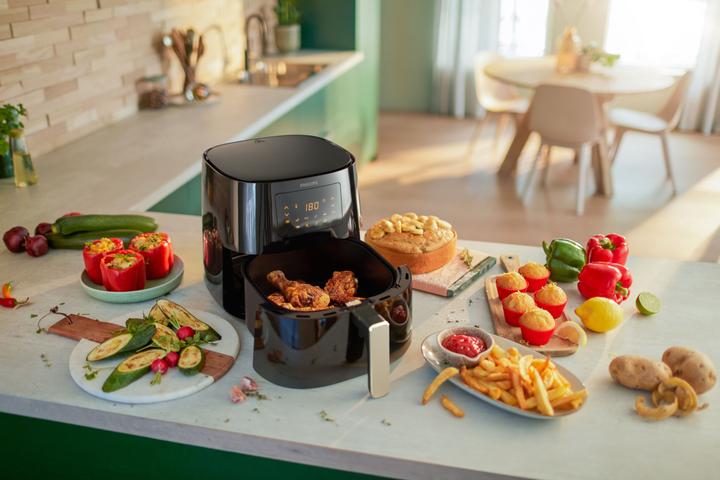 Actual product image Philips Airfryer Essential HD9270/70