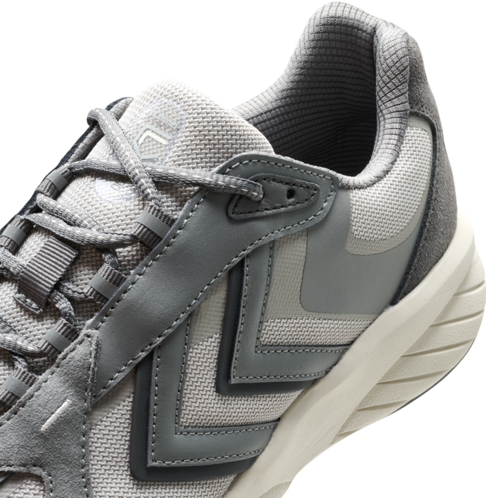 Image du produit hummel REACH LX 6000 URBAN (41)