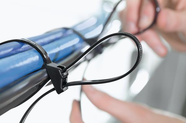 Actual product image HellermannTyton T250X Bk Cable Tie - 370 x 12.5mm (Plastic cable ties, 370 mm, 100 pcs.)