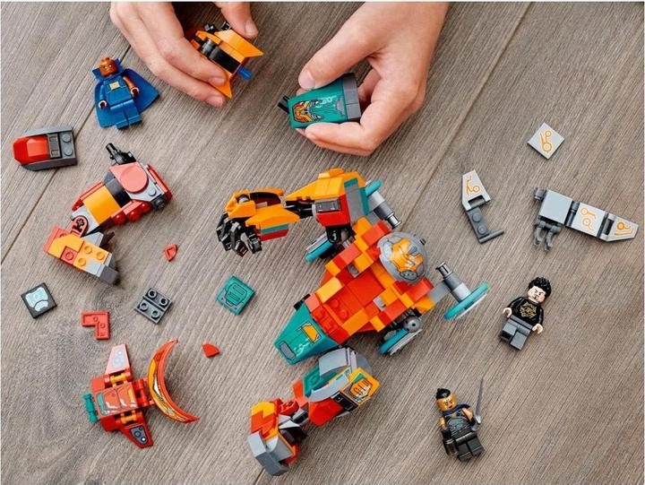 Actual product image LEGO Super Heroes 76194 Tony Stark's Sakaarian Iron Man (76194, LEGO Marvel)