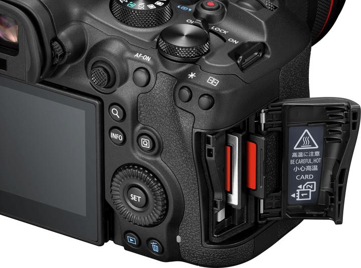 Produktbild Canon EOS R6 Mark III Camera + 24-105mm F4 Lens (24 - 105 mm, 32.50 Mpx, Vollformat)