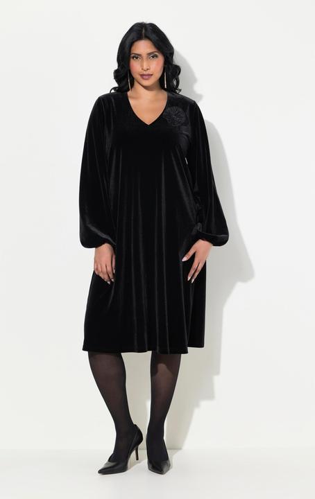 Produktbild Ulla Popken Samtkleid, Brosche, A-Linie, V-Ausschnitt, Langarm (46, 48)