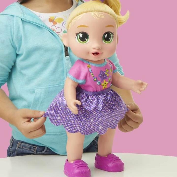 Produktbild Hasbro Puppe