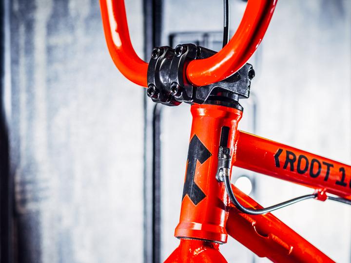 Produktbild KHE Bikes Root 18 (18")