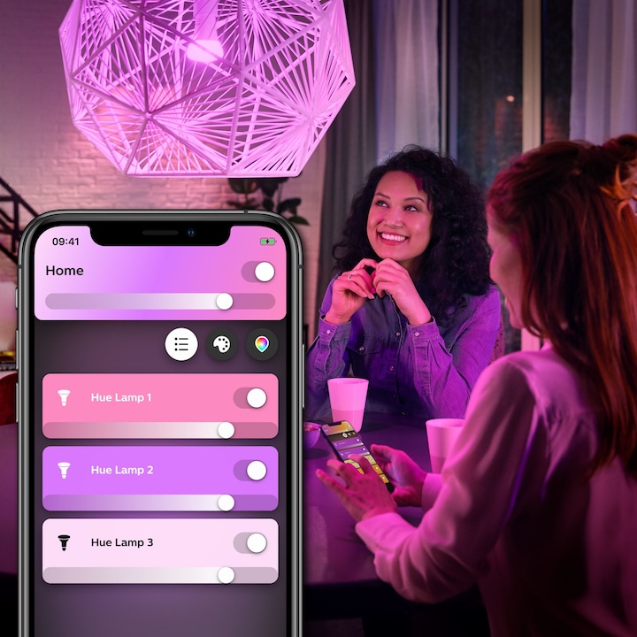 Actual product image Philips Hue White & Color BT (E14, 5.30 W, 470 lm, 1 x, G)