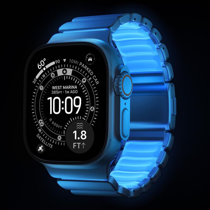 Produktbild Nomad Stratos Band Titanium Natural 49mm Icy Blue Glow (22 mm, FKM, Grad 4 Titan, Titan)