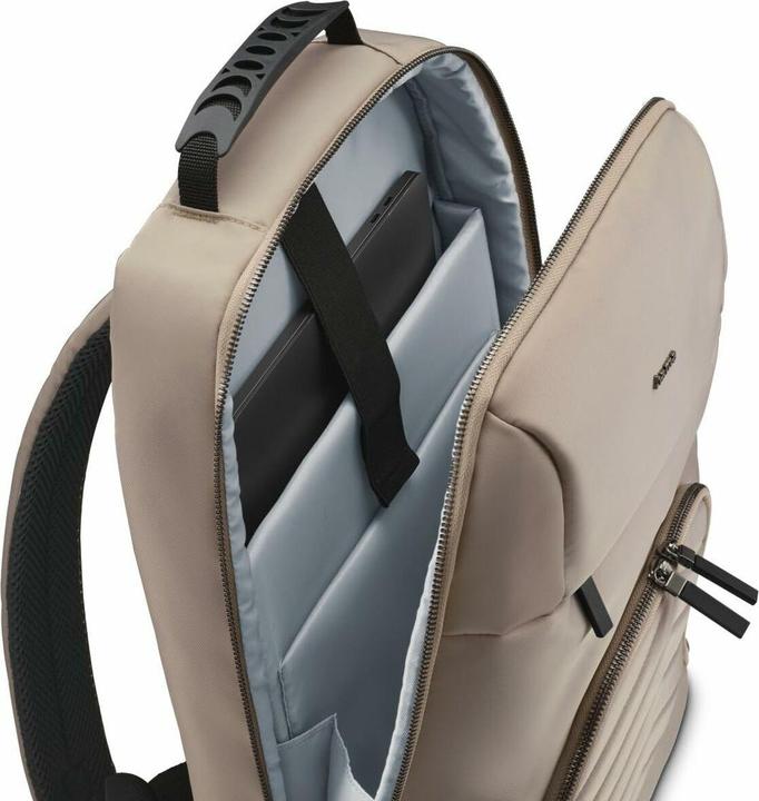 Actual product image Hama Premium Lightweight", up to 41 cm (16.2 (19 l)