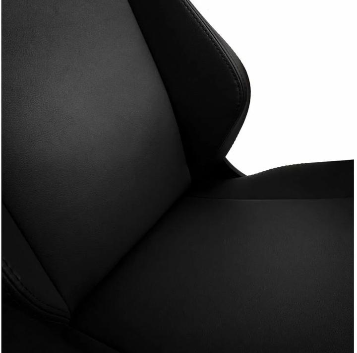 Produktbild noblechairs HERO - Black Edition