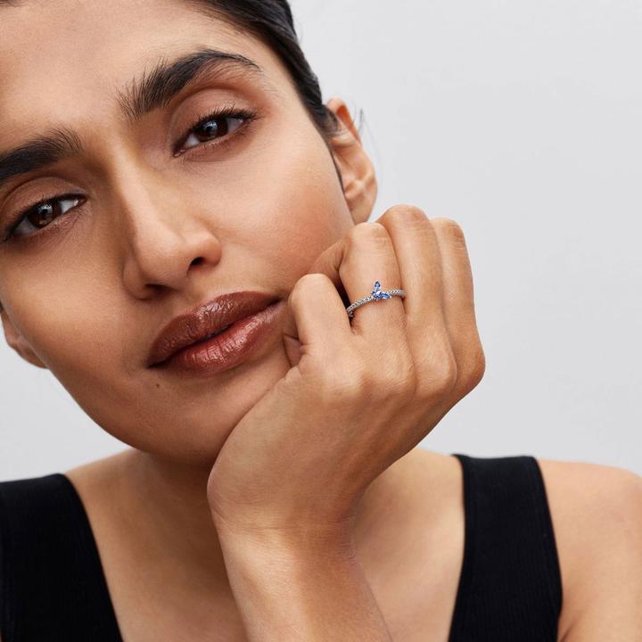 Produktbild Pandora Glitzernder Schmetterling Ring (58, 925 Silber)