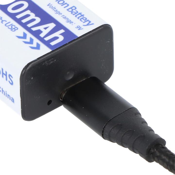 Actual product image AccuCell 9V battery pack with USB-C charging connection (1 pcs., 9V Block, 1200 mAh)