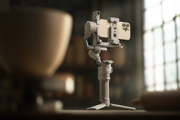 Actual product image DJI RS 4 Mini mobile phone holder (Gimbal mount)