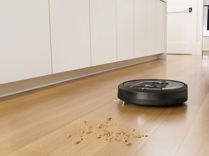 Immagine prodotto iRobot Roomba i7+ (Aspirazione robotica)