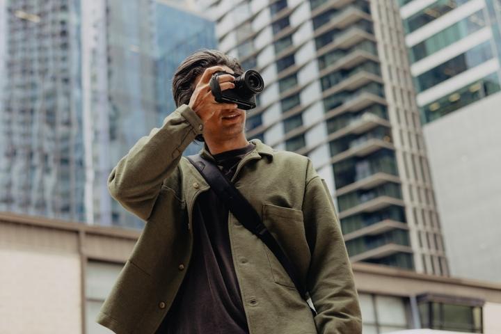 Actual product image Peak Design Micro Clutch (Wrist strap)