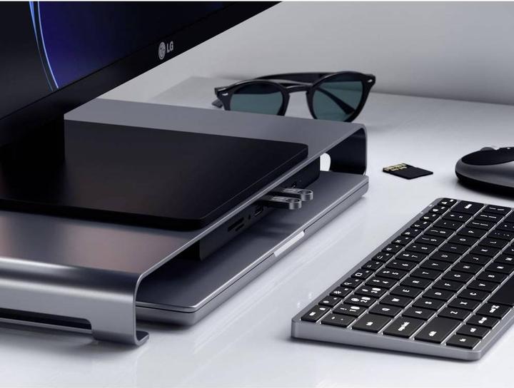 Produktbild Satechi USB-C Aluminum Monitor Stand Hub XL