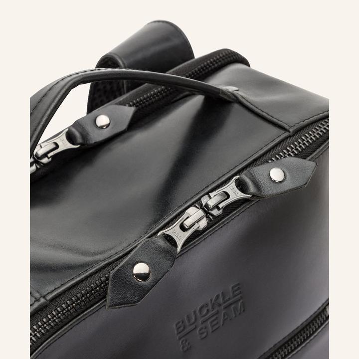 Immagine prodotto Buckle & Seam Rucksack Leon Schwarz/NewStripes (13.50 l)