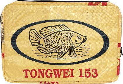 Bekos Upcycling - Laptoptasche 17" aus recycelten Fischfuttersäcke gelb (17")