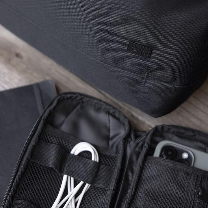 Image du produit Caselogic Inviac101 Black Invigo Eco Accessory Case M