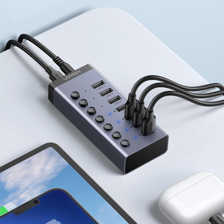 Image du produit Ugreen multifunction HUB 7in1 (USB-C, 8 Ports)