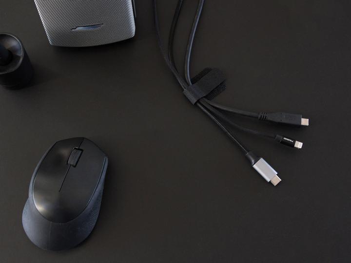 Immagine prodotto Label-the-cable Supporto per cavi in velcro (Fascette in velcro, 90 mm, 50 pz.)