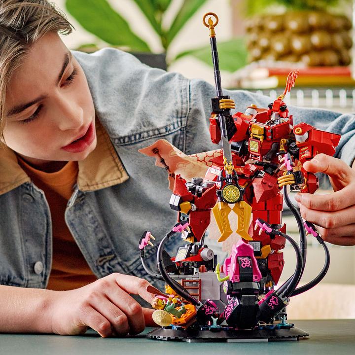 Produktbild LEGO Der Feuerritter-Mech (71846, LEGO Ninjago)