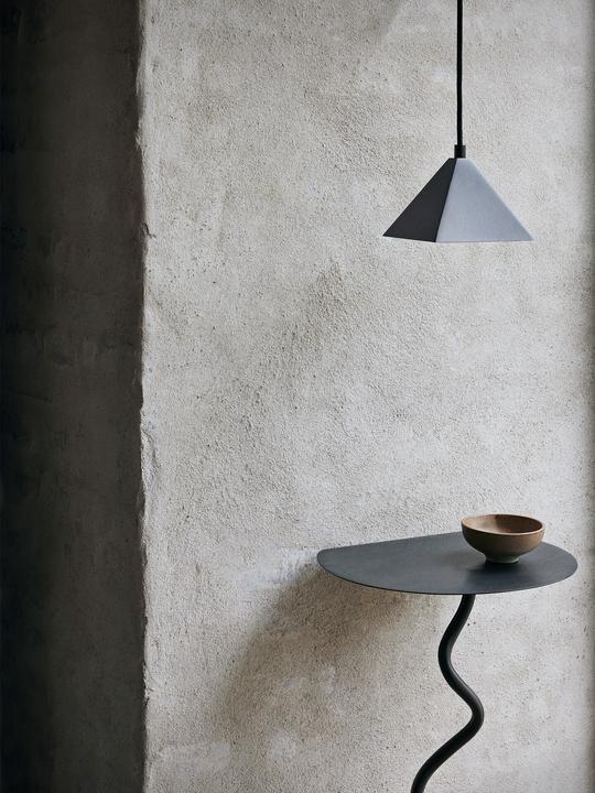 Produktbild Ferm Living Curvature Wall Table (30 x 25 x 43.5 cm)