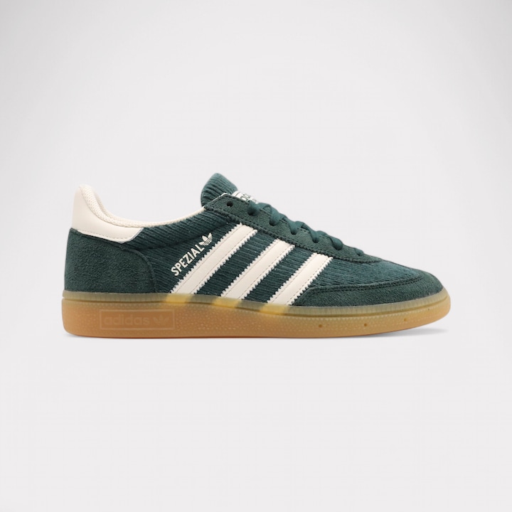 Off White, Gum, Mineral green