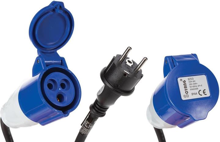 Exertis Connect Power adapter IEC 60309 socket to CEE7 plug (0.40 m)