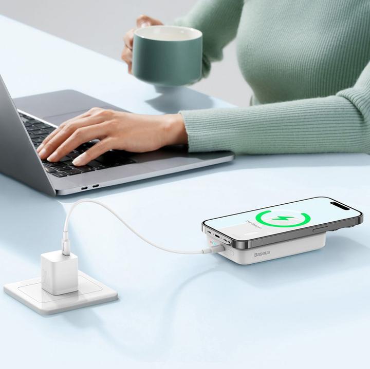 Immagine prodotto Baseus Magnetic Wireless Powerbank (10000 mAh, 30 W, 23.10 Wh)
