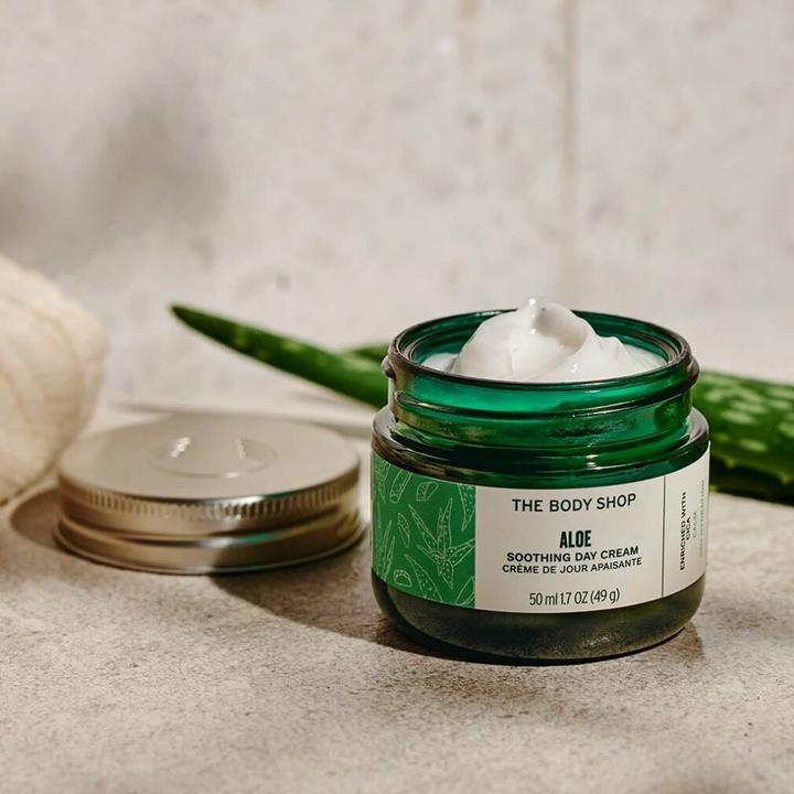Actual product image The Body Shop Aloe Soothing Day Cream (50 ml)