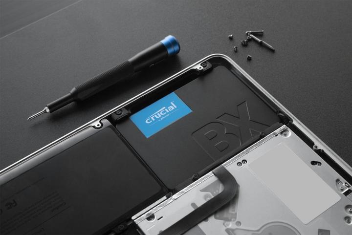 Actual product image Crucial BX500 (500 GB, 2.5")