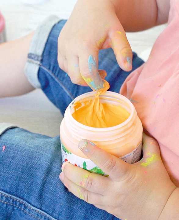 Image du produit Kreul MUCKI Kit de peinture au doigt (Jaune, Orange, Rose, Lila, Vert, Turquoise, 900 ml)