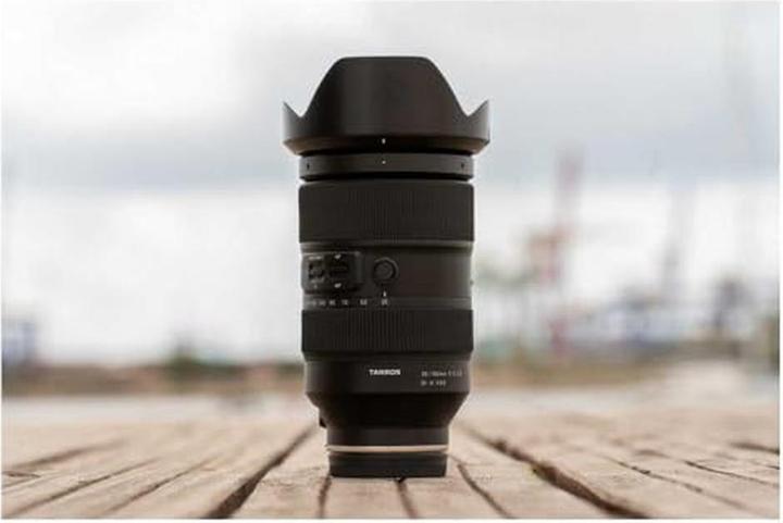 Actual product image Tamron AF 35-150 mm f/2.0-2.8 Di III VXD - (EU) (Sony E, full size)