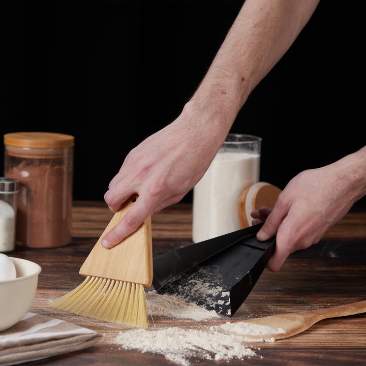Actual product image Relaxdays 2x table sweeping set